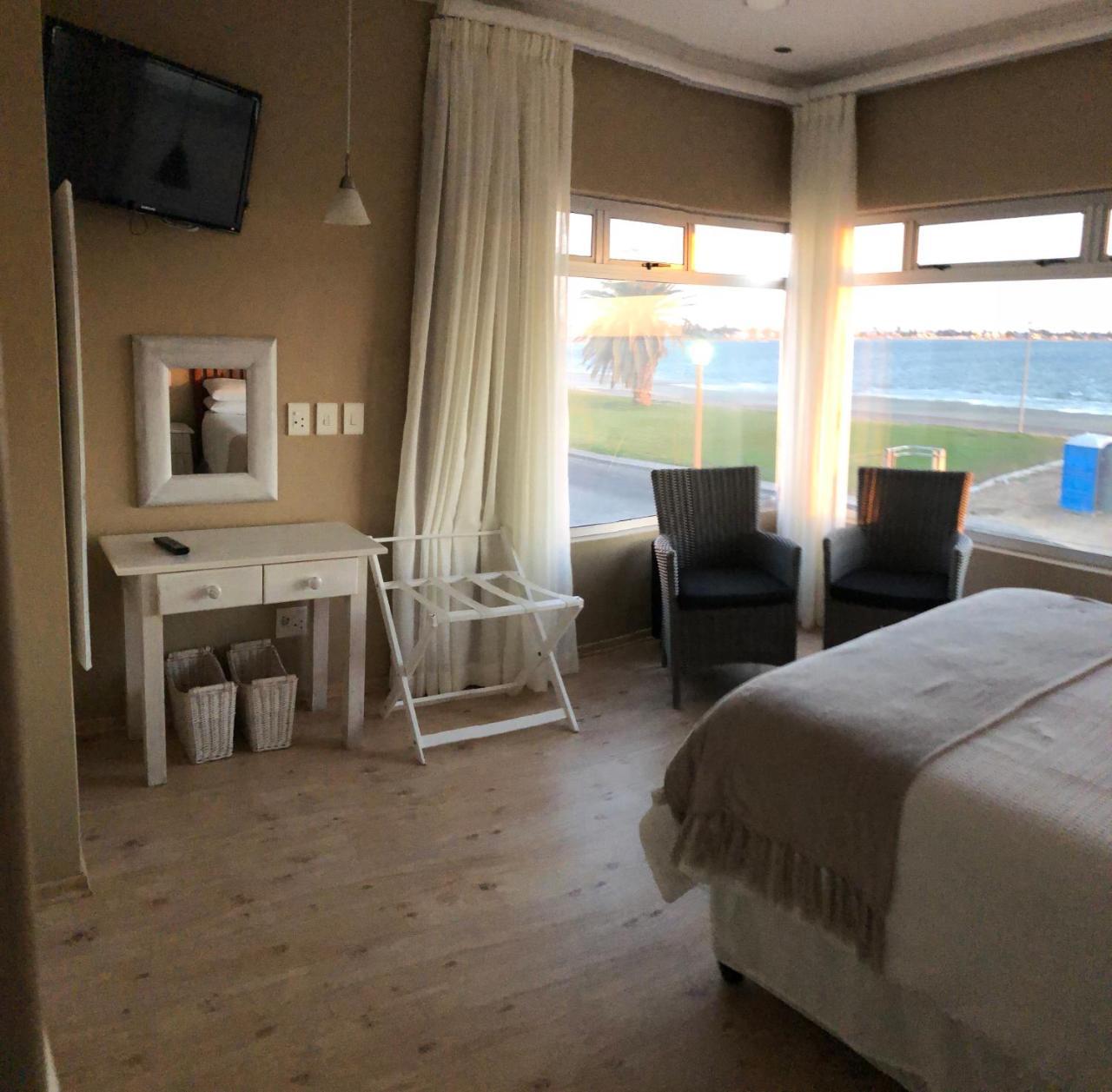 Lagoon View Self Catering Walvis Bay Esterno foto